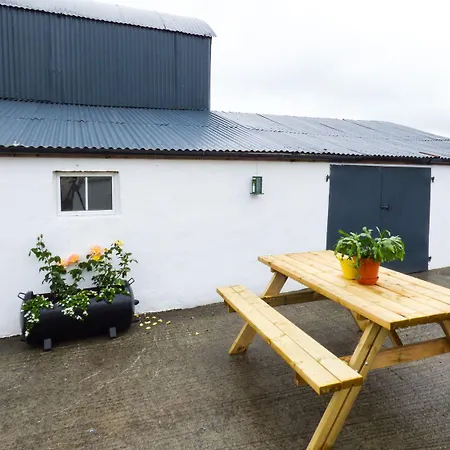Holiday home Kennedys Castlemahon