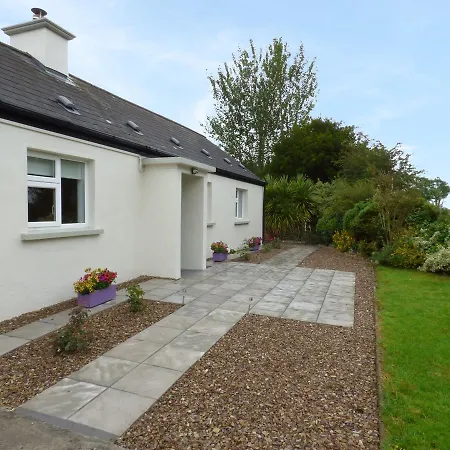 Kennedys Castlemahon Holiday home