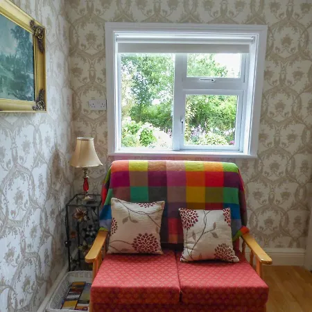 Kennedys Castlemahon Holiday home *